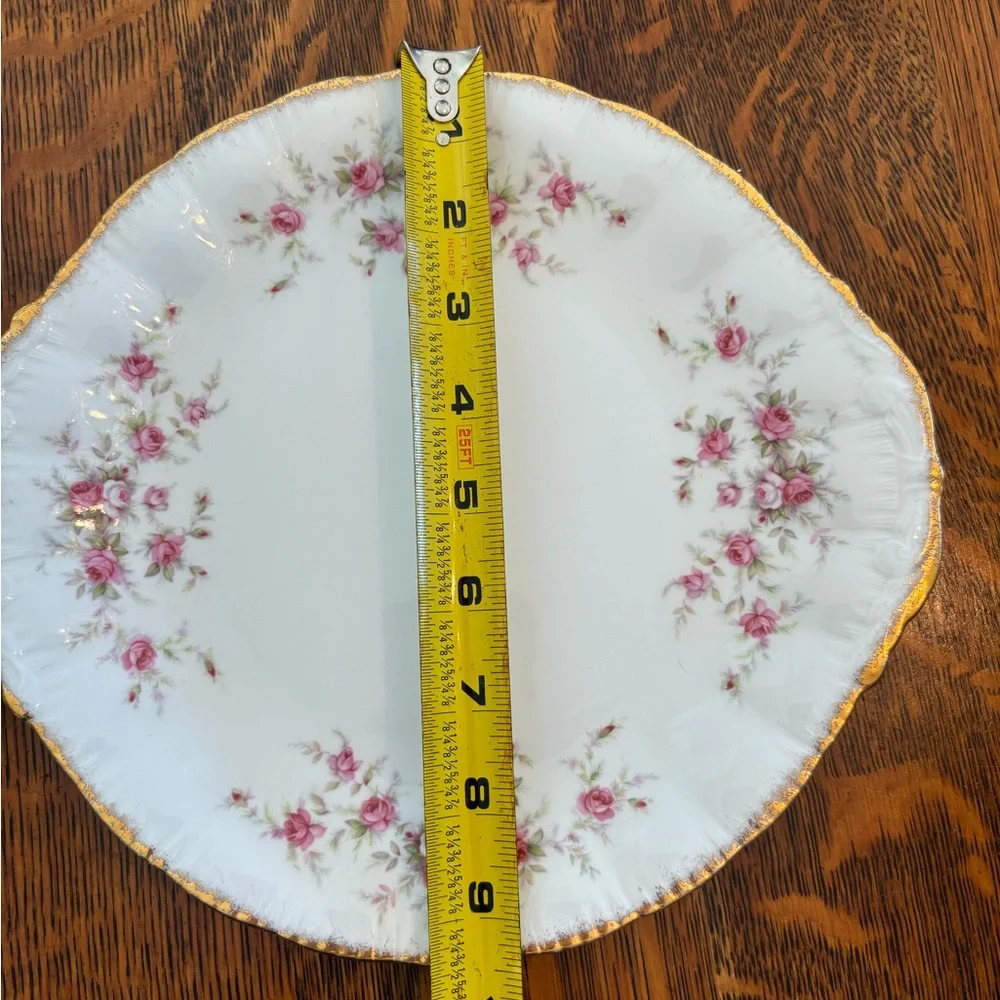 Vintage Paragon Victoriana Rose cake plate